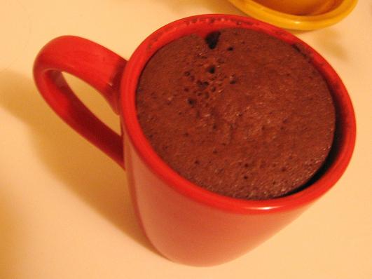 dangerous-chocolate-cake_mug