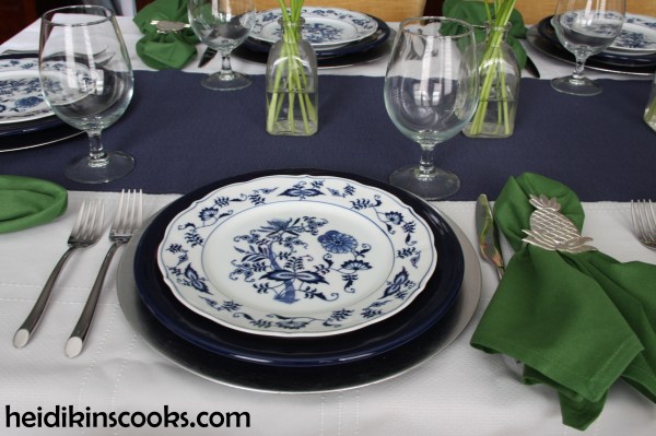 heidikinscooks_Blue Danube Fiesta table setting tablescape_january 2015 (3)