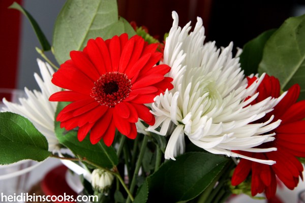 Valentines Day Table Setting_heidikinscooks_February 2015 (1)